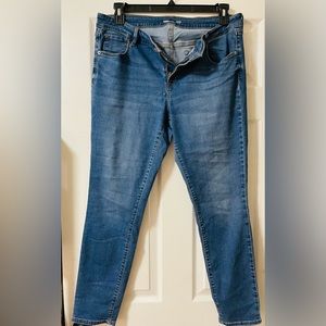 Old navy rockstar skinny leg stretchy mid rise denim